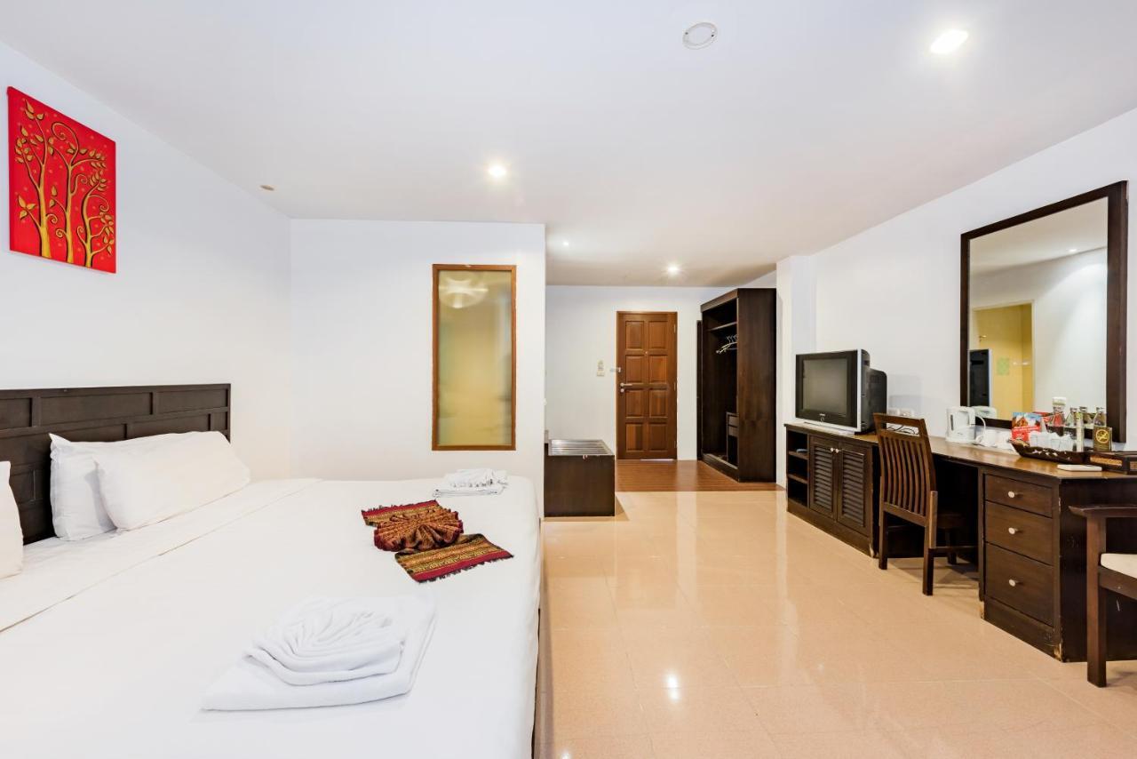 My Hotel Phuket Patong Exterior foto
