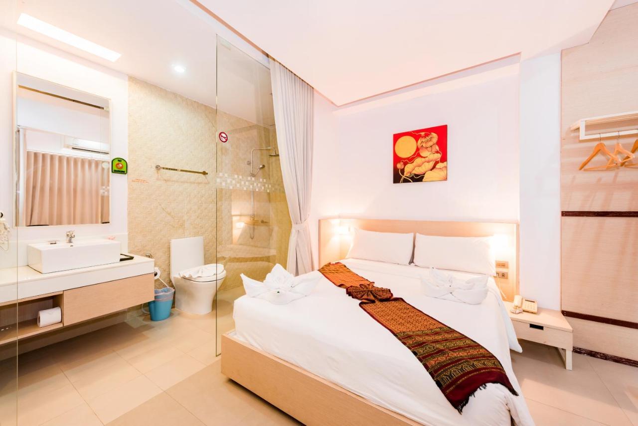 My Hotel Phuket Patong Exterior foto